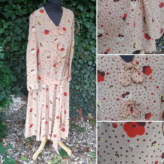 1930s Rayon pansie print Volup dress
