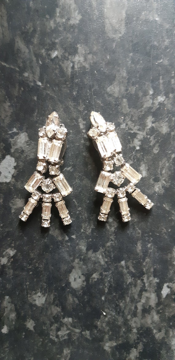 1940s/50s vintage diamante earrings