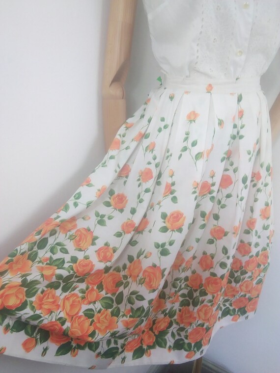 1950s Orange rose print skirt - image 7