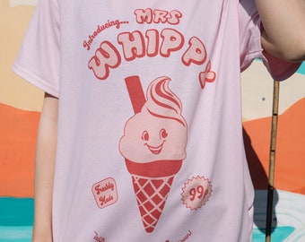 Mrs Whippy Women's Ice Cream Graphic T-Shirt