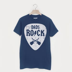 Dads Rock Men&#39;s Music Slogan T Shirt