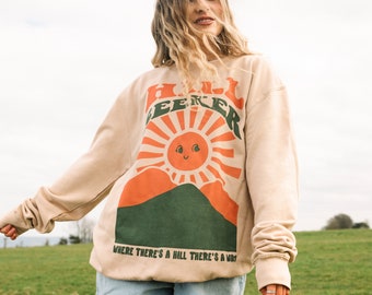 Hill Seeker Women&#39;s Slogan Sweatshirt