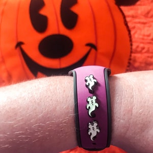 Mickey Ghost Glow in the dark Apple Watch or magic band charm image 1