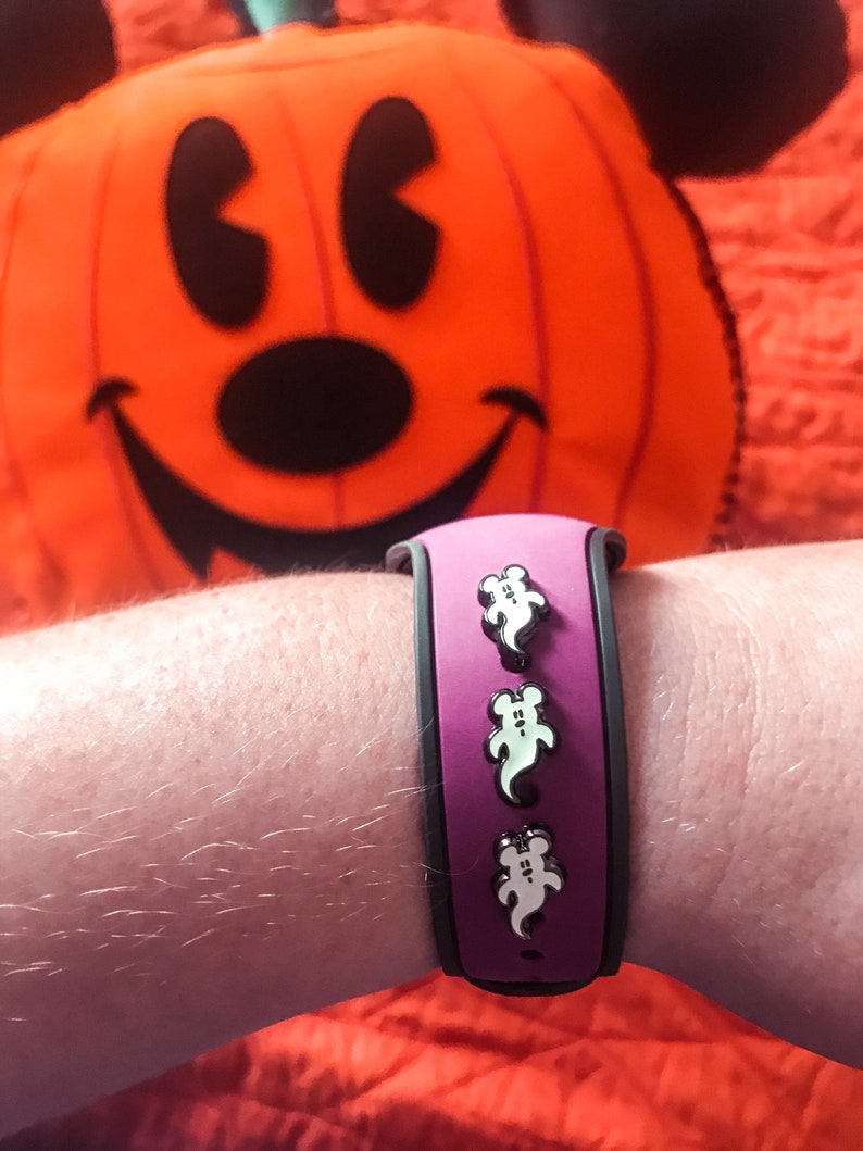 Mickey Ghost Glow in the dark Apple Watch or magic band charm image 1
