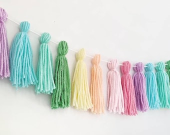 Pastel Rainbow Tassel Garland Wall Hanging, rainbow tassel bunting banner, tassel garland birthday backdrop, highchair banner, yarn tassels