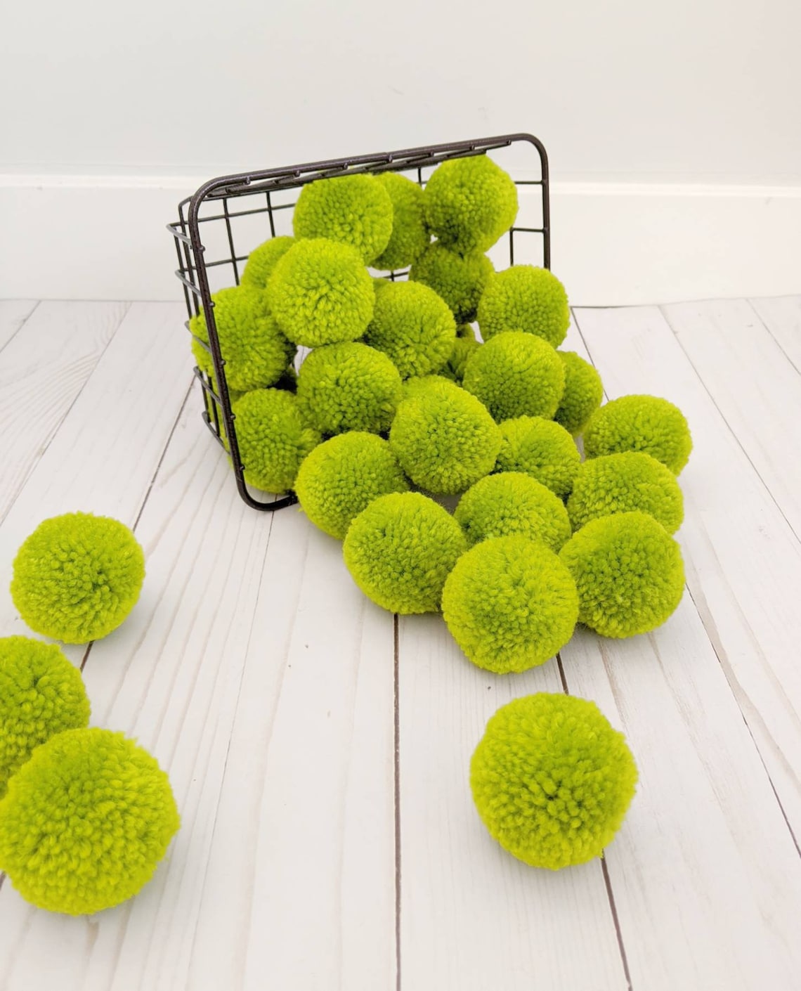 Large Lime Green Pom Poms Wholesale Pom Poms Multi-coloured | Etsy