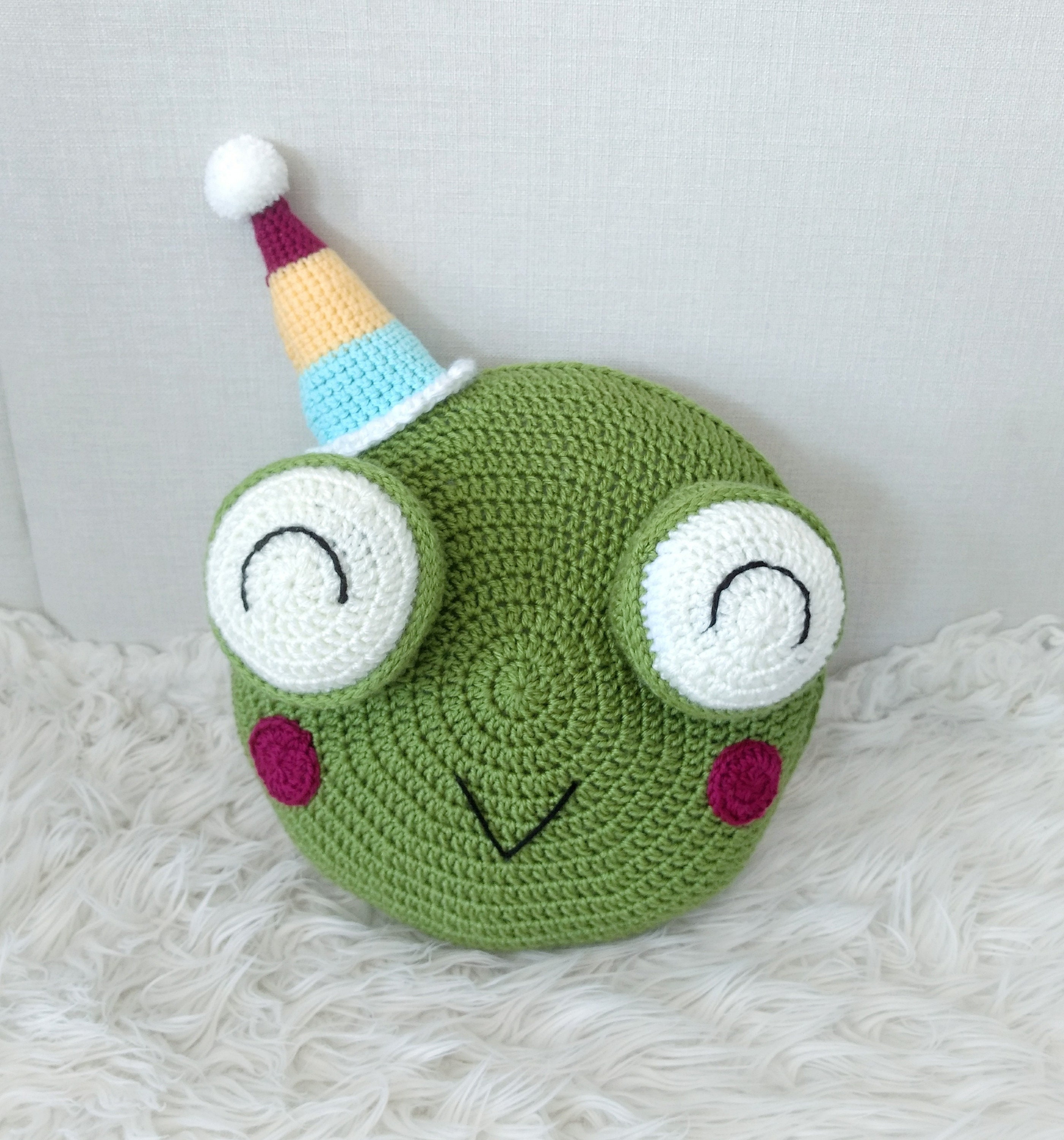 Frog Pattern Crochet Frog Pillow Frog Pillow Animal Etsy