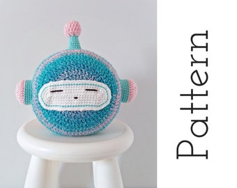 Robot Plush Pattern / Robot Plush / Stuffed Robot Pattern / Amigurumi robot / Crochet toy pattern / robot pattern/ Robot toy / baby gift