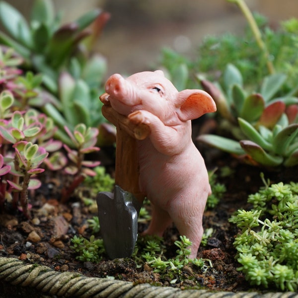 Fairy Small Funny Pig Resin Miniature Fairy Garden Moss Succulent Plant DIY Accessories