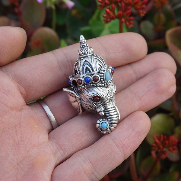 S925 Sterling Silver Guru Bead , Elephant Head With a Crown Inlaid Gemstone , Buddhist Mala Loose Beads Necklace Guru Beads DIY Accessories