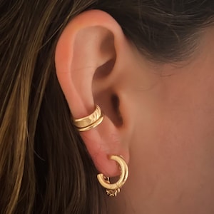 Boucles d'oreilles avec bordure dorée Boucles d'oreilles en gold filled 14 carats sans piercing - 3 mm