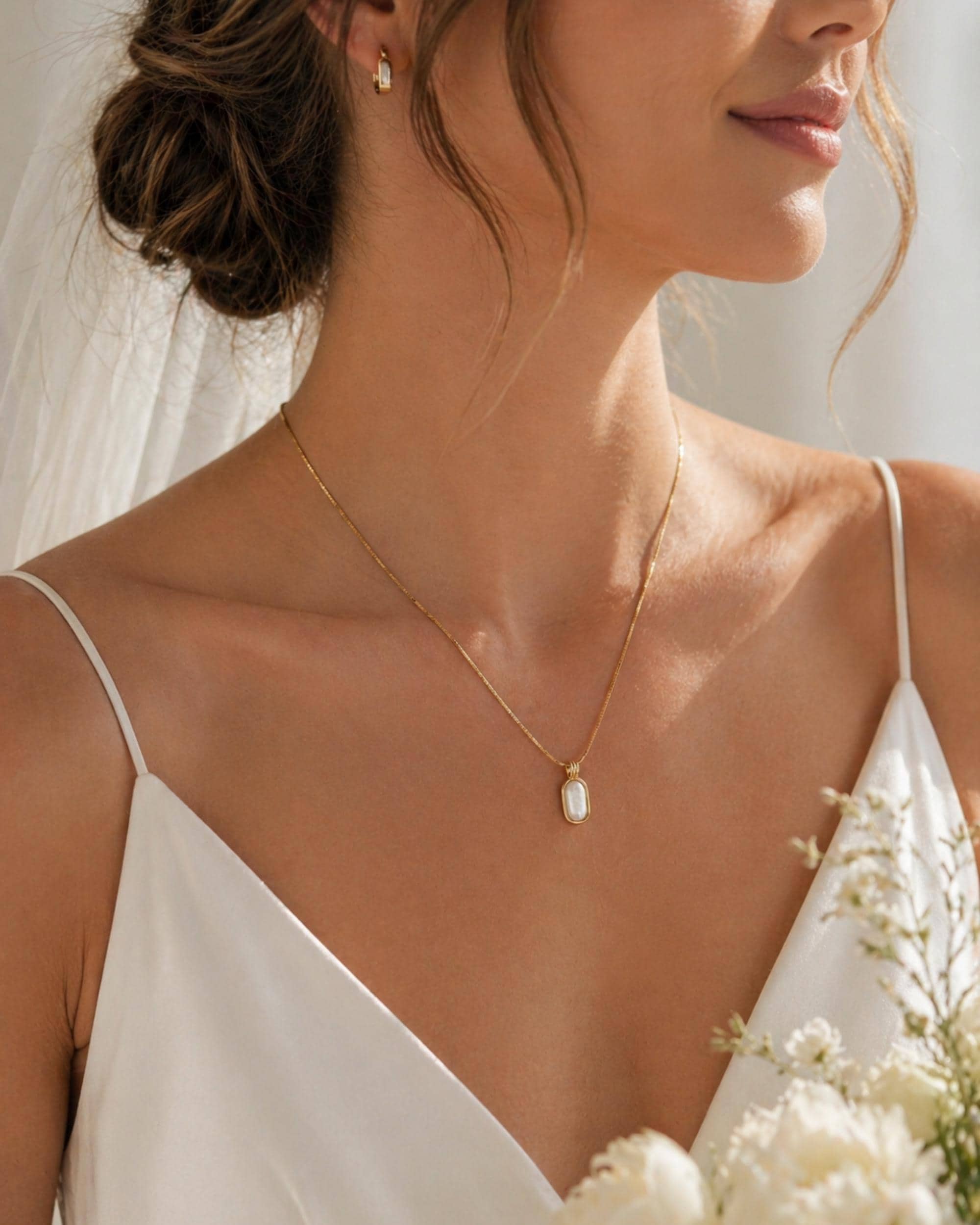 jewelry for ivory wedding dress Bridal BFLW30