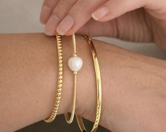 Stackable Gold Bracelet Bangle Set Pearl Bangle Wedding Jewelry Elegant Gift for Her Minimalist Twist Design Gold Filled Stainless Steel