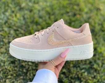 tan nike air force 1 sage low