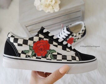 vans rose checkered