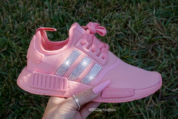 Diálogo marzo Calle principal Zapatos Adidas NMD rosas juveniles para mujer con cristales - Etsy España