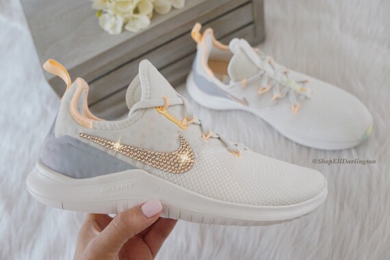 nike free tr8 gold