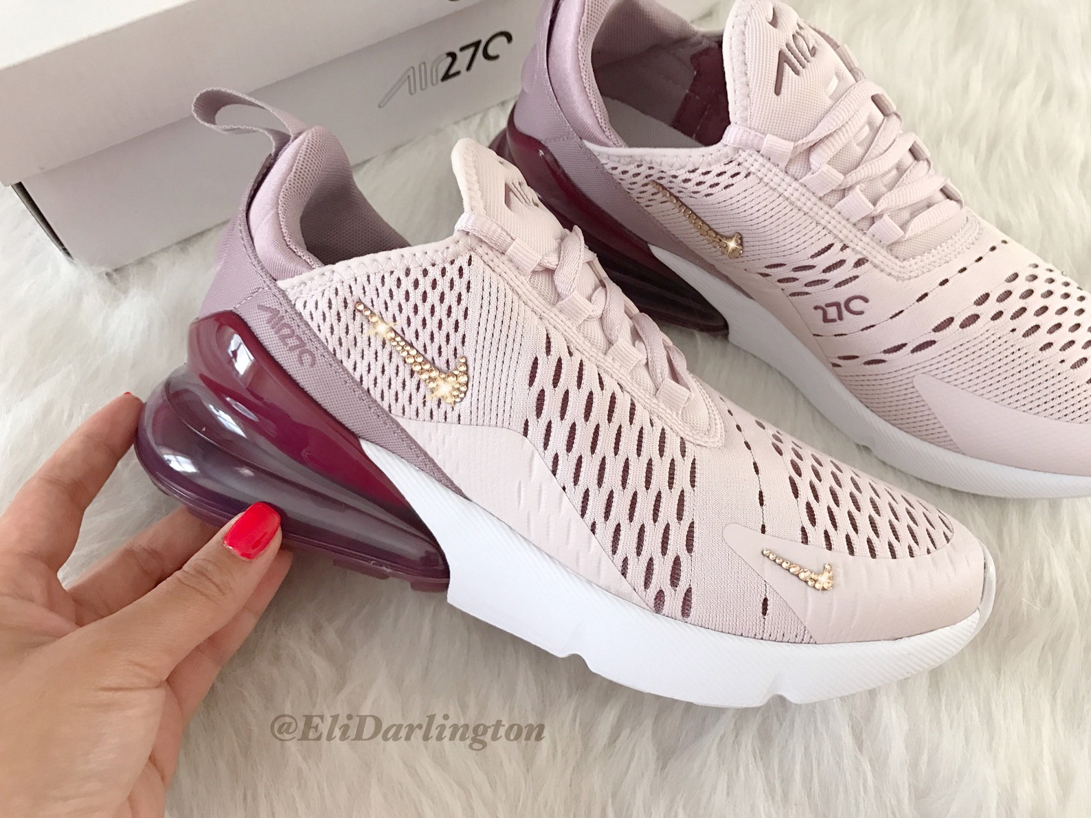 rose gold nike 270
