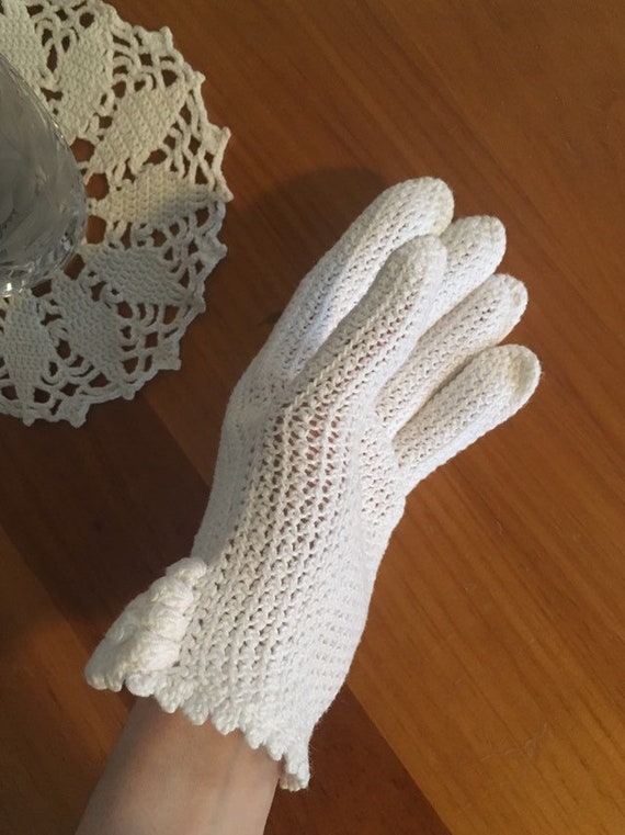 Vintage Easter Gloves Women's Formal Crocheted Ev… - image 6