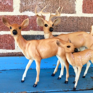 Vintage Breyer Deer Family, Whitetail Deer, #3125, Wildlife Collectible Miniature Animal