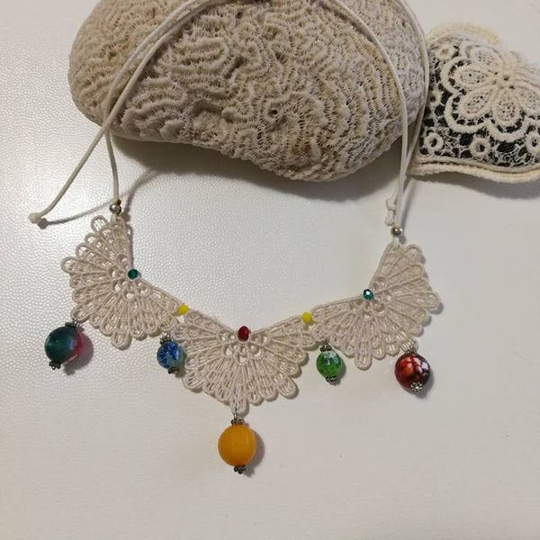 Lace necklace, necklace, lace necklace, handmade, with multicolor agate semi-precious stones, handmade with love, adjustable knot.