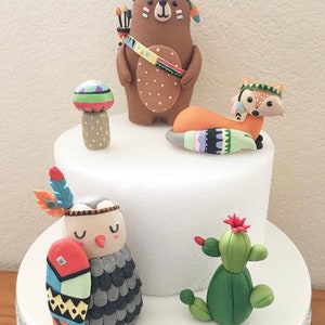 cake topper,birthday cake topper,custom cake topper,forest animal polymer clay,baby shower cake decoration,bear fox owl cake topper,