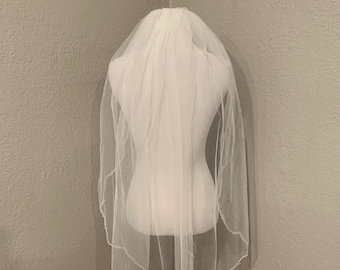 In STOCK! Quick ship! Pearl edge veil