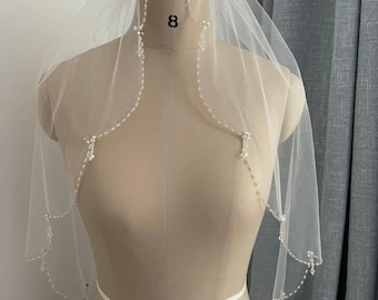 Crystal dangle veil