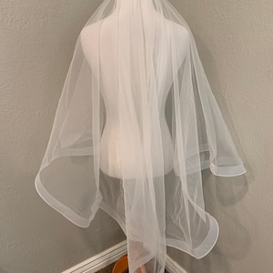 IN STOCK Quick ship Horsehair trim drop veil image 3