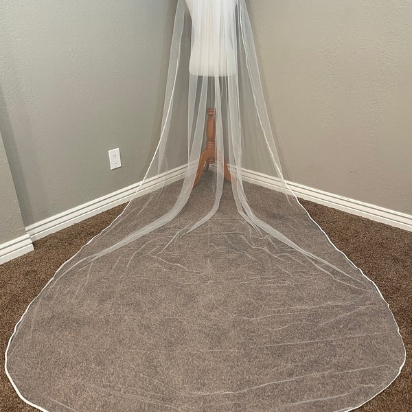 In stock! Quick ship! Satin edge cathedral veil