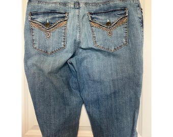 Vtg Y2K Venezia Embroidered Boho Cropped Distressed Denim Shorts Plus Sz 18 Jort