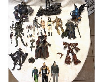 Vtg Rare Lot of 16 Mcfarlane Toy Spawn & Other Horror Evil Action Figures