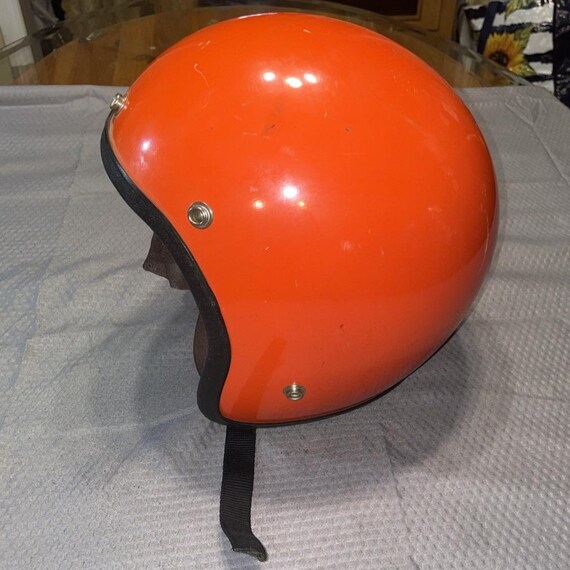 bright orange motorcycle helmet Vtg 1966 Orange Mark 7 HC Racing Helmet Snaps & Straps Padding Decorative