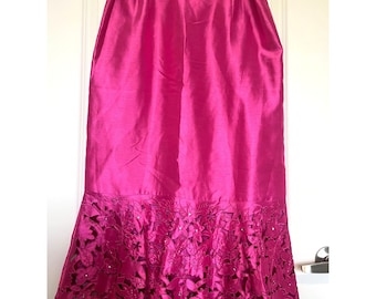 Vintage Promise Collection Pink Midi Skirt Lace Hem Beading Size 12 Sheen Foral