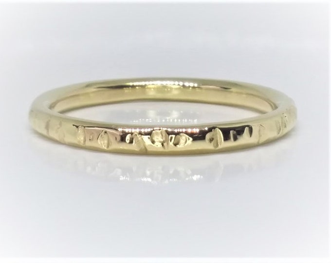 14K Yellow Gold Textured Ring Band