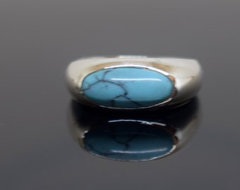 Sterling silver turquoise  cabochon ring