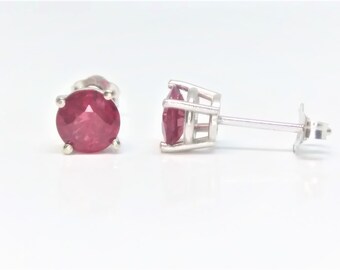 14k White Gold 1.00 Carat Natural Red Ruby Studs