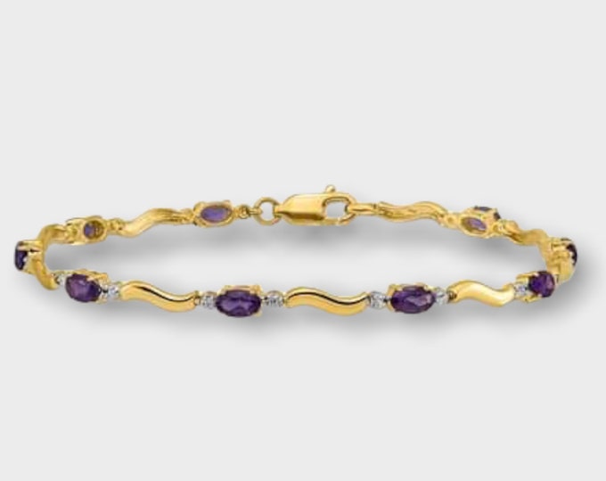 10k Yellow Gold Natural Amethyst curved Link Bracelet