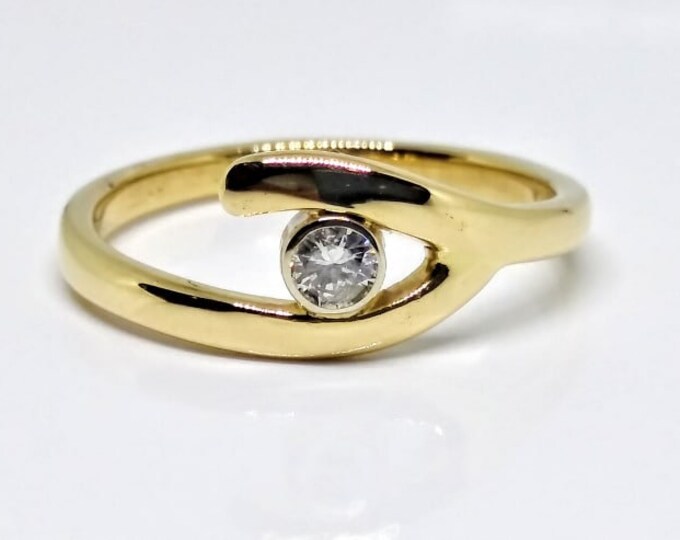 Bypass Style Yellow Gold Diamond Ring