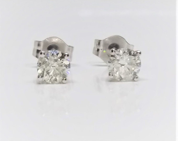 0.50 TCW SI2-I1 Clarity 14k White Gold Diamond Stud Earrings