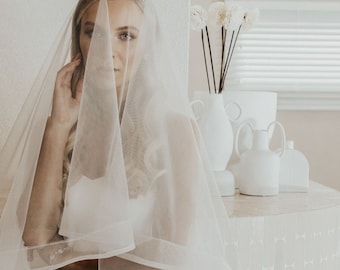 Structured Modern Tulle Wedding Veil| Ivory Veil| Bridal Veil| Short Veil | Two Tier Veil| Horsehair Veil
