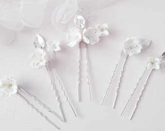 Dainty White Flower Bridal Hair pins| Hair pin set| bridal hair pin| Bridal headpiece| wedding hairpins| bridal pins| JOLIE