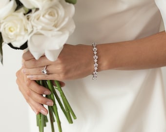 Viva CZ Leaf Bridal Bracelet| CZ Wedding Bracelet| Crystal Wedding Bracelet| Statement Bridal Bracelet| Silver Bracelet| CZ Leaf Bracelet