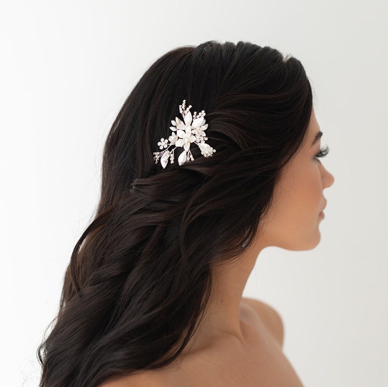 Luxe Silver Flower Bridal Hair Pin Delicate Bridal headpiece Wedding hair pins Floral Wedding Pins Bridal Pins Signature Luxe image 1