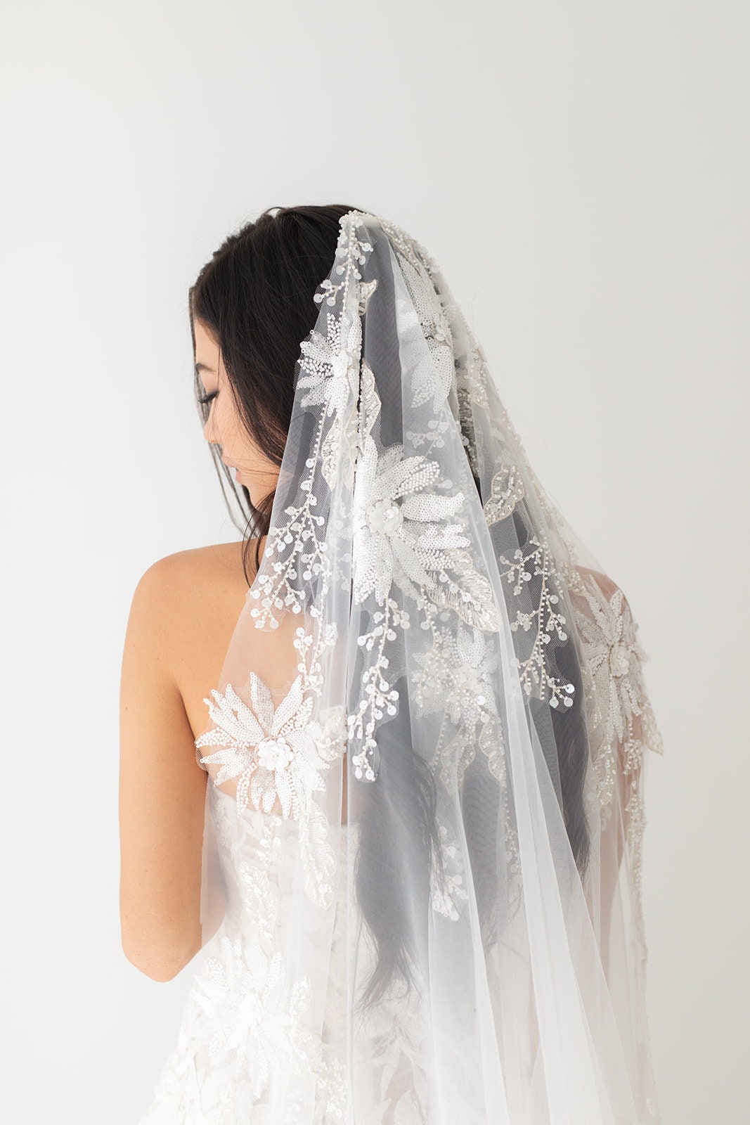 LittleWhiteCoutureAU Embellished Floral Cathedral Wedding Veil| Cathedral Wedding Veil| Ivory Veil| Bridal Veil| Long Crystal Veil| One Tier Veil| Sierra Veil