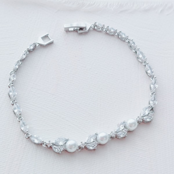 Piper CZ Pearl Wedding Bracelet| CZ Bridal Bracelet| CZ Wedding Bracelet| Crystal Bracelet| Pearl Bridal Bracelet