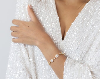 Gold Ella Oval CZ Bridal Bracelet| CZ Wedding Bracelet| Crystal Wedding Bracelet| Statement Bridal Bracelet|