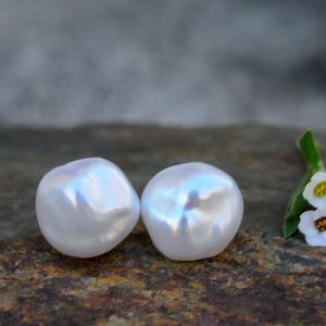 Very Pretty Soufflé Pearl Stud Earrings, White Soufflé Pearl Earring Studs On Sterling Silver