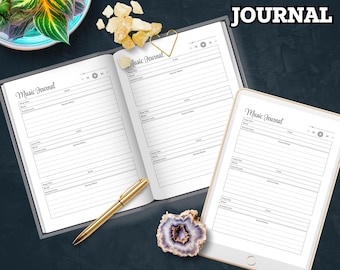 Könnte beinhalten: Ein offenes Musikjournal mit linierten Seiten, einem goldenen Stift und einem Tablet. Das Journal zeigt die Worte "Music Journal" und Eingabeaufforderungen für Songtitel, Künstler und Notizen. Der Text "1-PAGE MUSIC JOURNAL" steht oben.