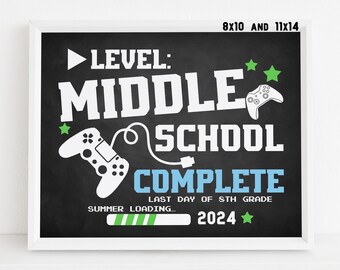 Gamer Last day of Middle school sign printable, 8th grade End of school year 2024 Video game chalkboard poster Digital file Instant download